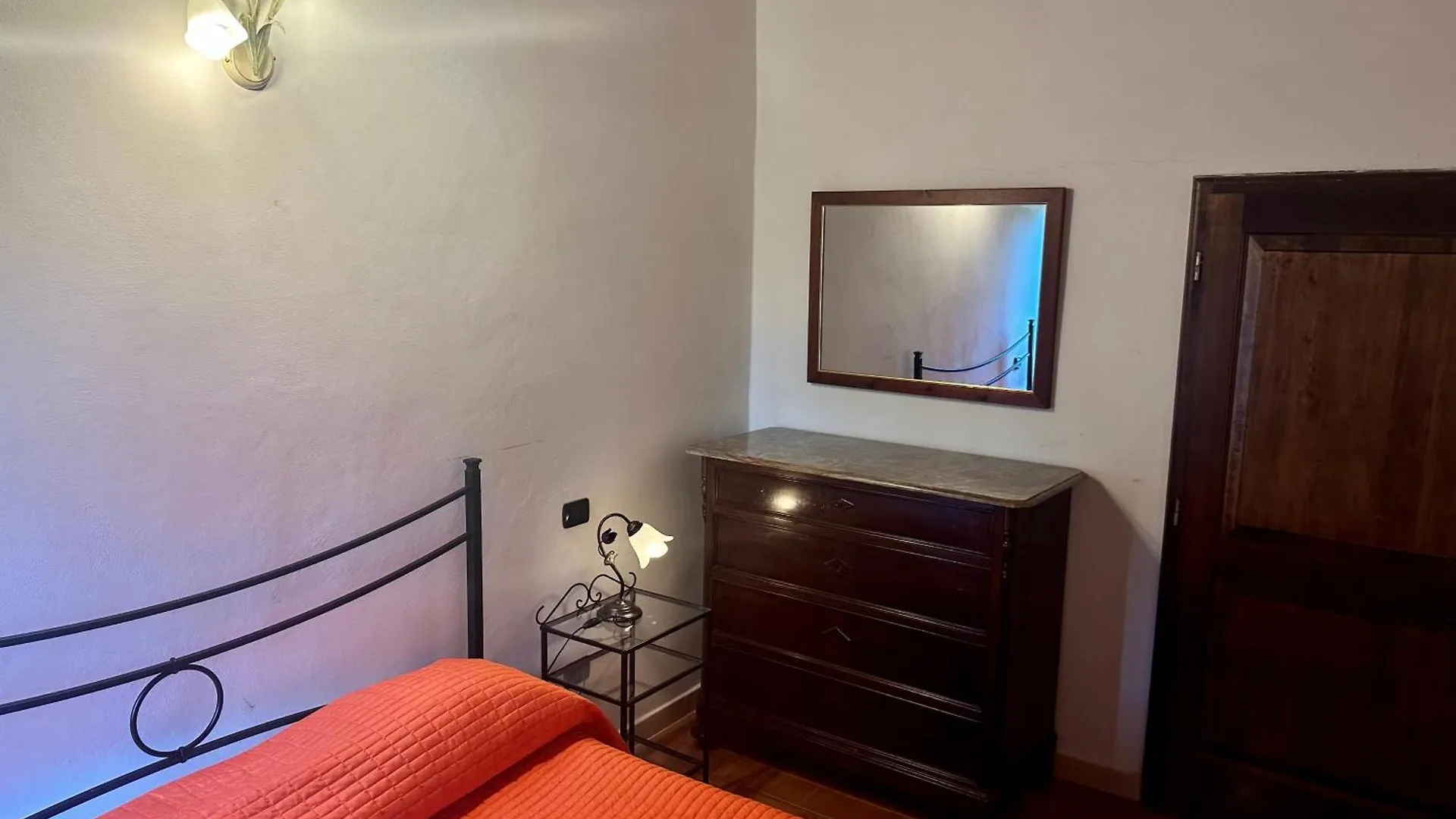Villa Brignole Monteaperti  3*, Monteaperti (Siena)